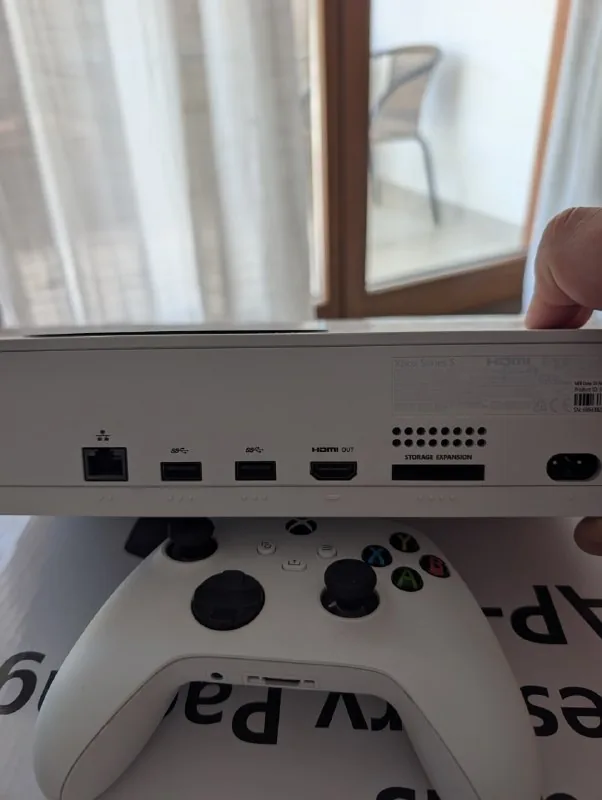 Xbox Series S 512Gb, второй геймпад 4