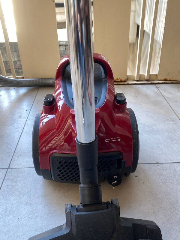 Пылесос Bosch Series 2 Bagless 3