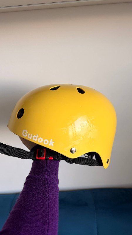 Жёлтый шлем с усиленной защитой размер М