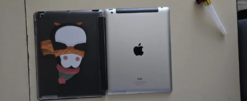 iPad 4 Retina Cellular 1
