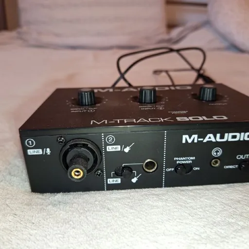 Аудиоинтерфейс M-Audio M-Track Solo