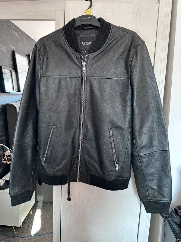 Diesel shoes 44.5, Levis jeans 33x32, leather jackets, Nike shoes 41 4