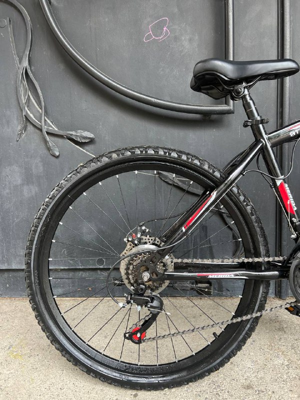 Продаю велосипед 26 размер 21 скоростной 3