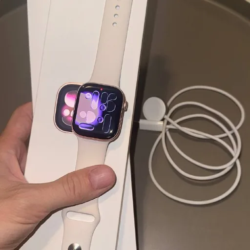 Apple Watch 11 42mm Pink