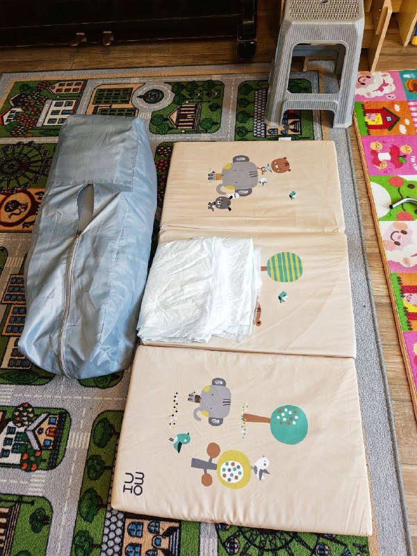 Манеж детский с постельным бельём и одеялом 2