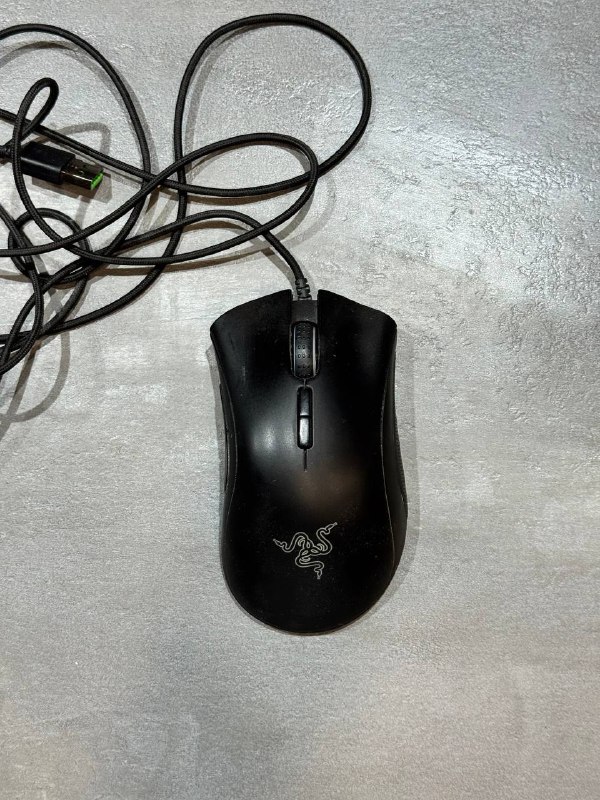 Мышка компьютерная Razer Deathadder с Chroma 2
