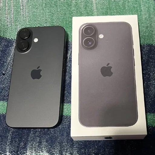 iPhone 17