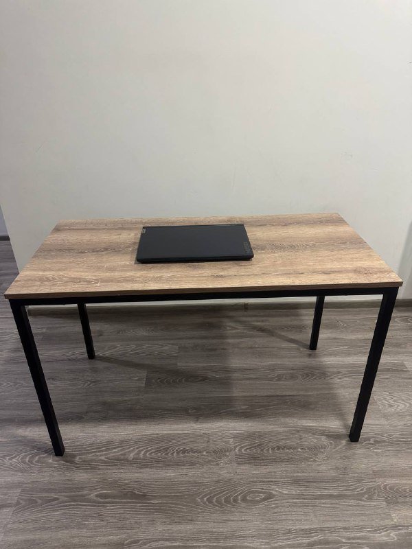 Стол 130x65 см 3