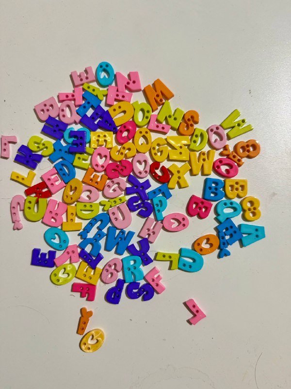 Бусины в коробке, Пуговицы Английские буквы 2