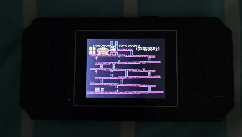 Портативная игровая ретро консоль Handheld Game Console 520 in 1 8