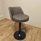 Master's chair with gas lift 1