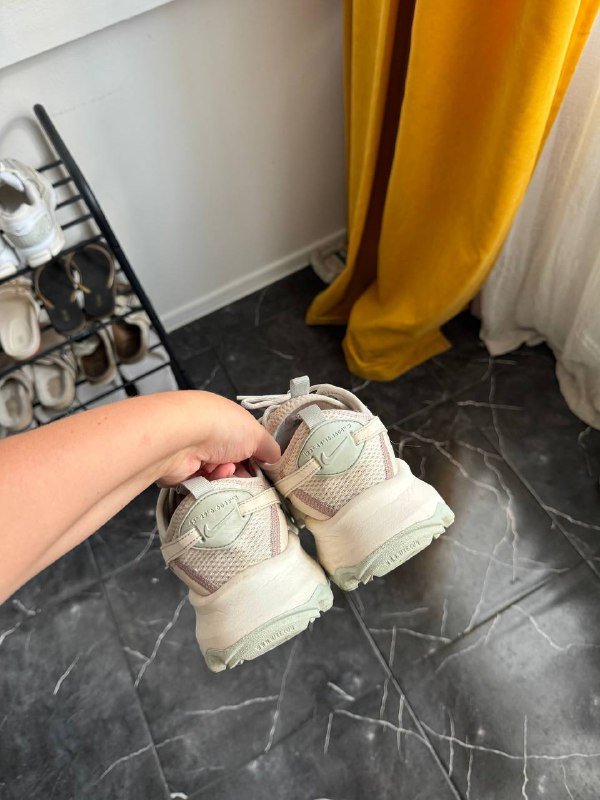 Кроссовки Nike женские 39 размер 3