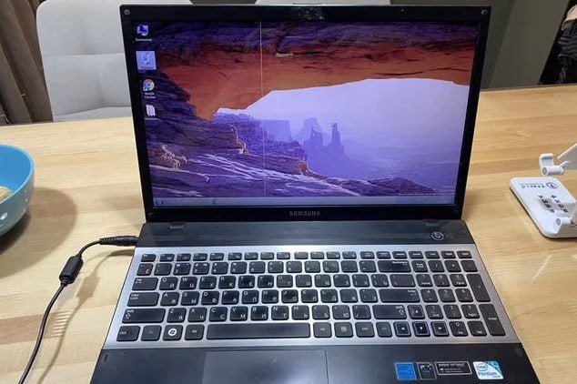 Ноутбук Samsung