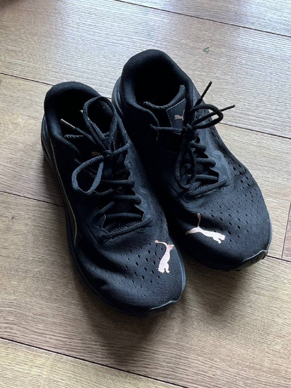 Puma беговые черные кроссовки размер 40 4