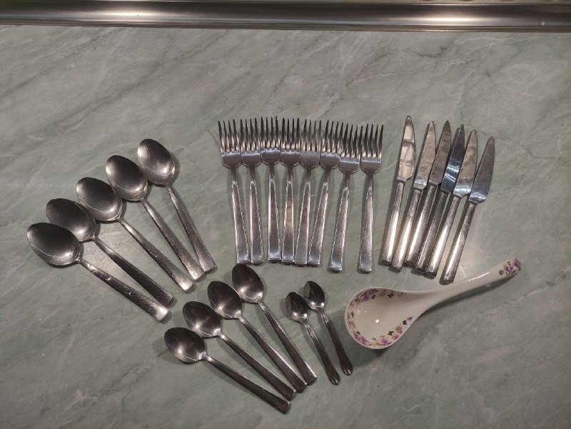 столовый набор ножи, вилки, ложки, половник