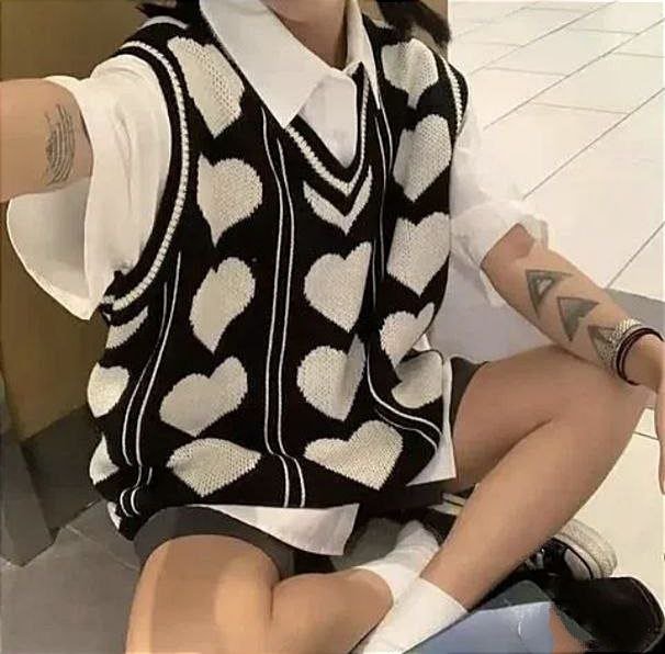 платье с журавлями, рубашка, жилетка, юбка, шоппер, кофта, серьги, сарафан, юбка в клетку 6