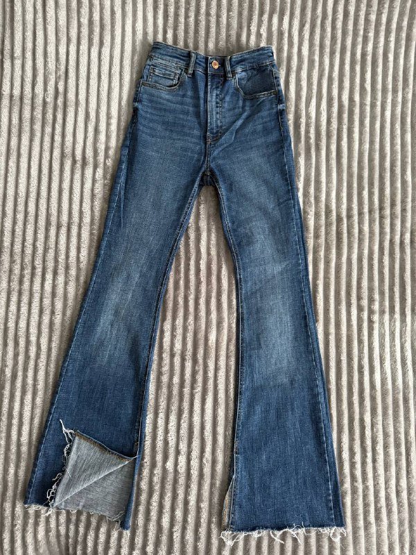 Женские джинсы Stradivarius размер 36