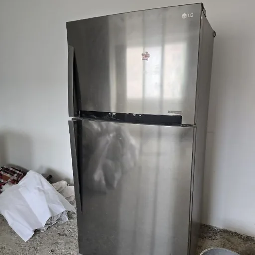 LG холодильник 547L