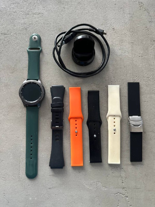 Samsung Gear S3 Frontier умные часы