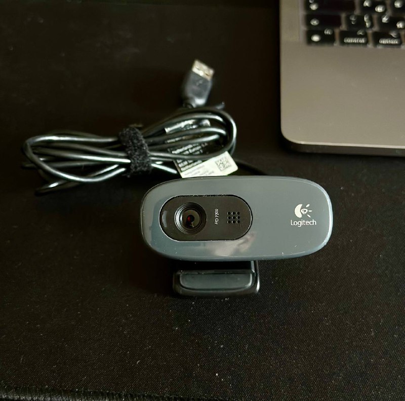 Веб-камера Logitech C270
