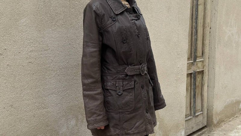 Leather jacket size M/L 2