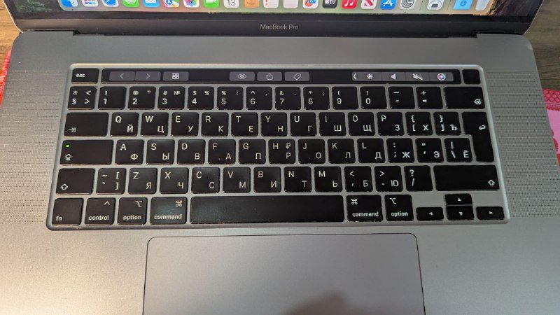 Macbook Pro 16 дюймов 512/16 без зарядки 3