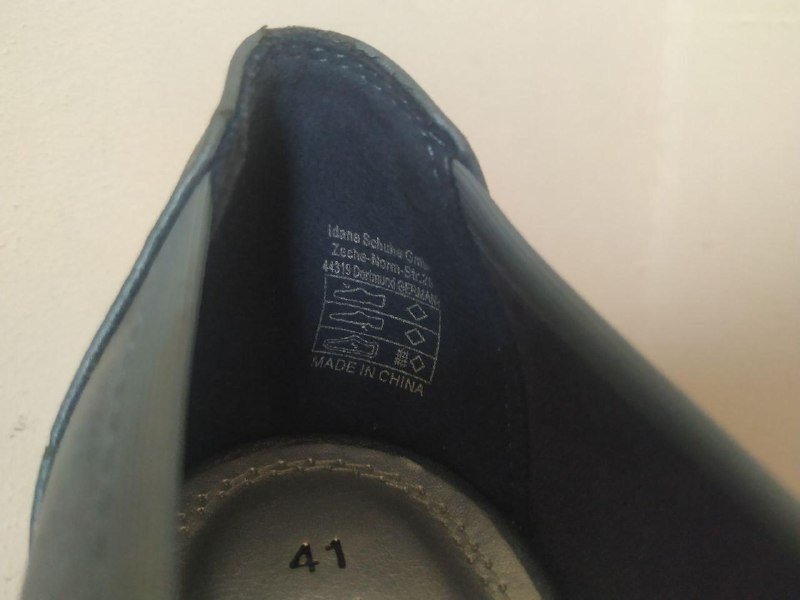 Туфли на маленьком каблуке 41 размера