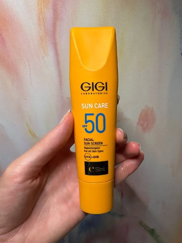 SPF 50 GIGI 1