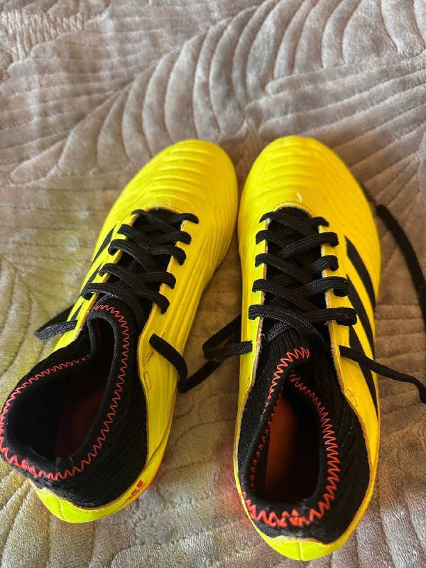 Бутсы-кроссовки для футбола, комплект Volkswagen Tiguan 2