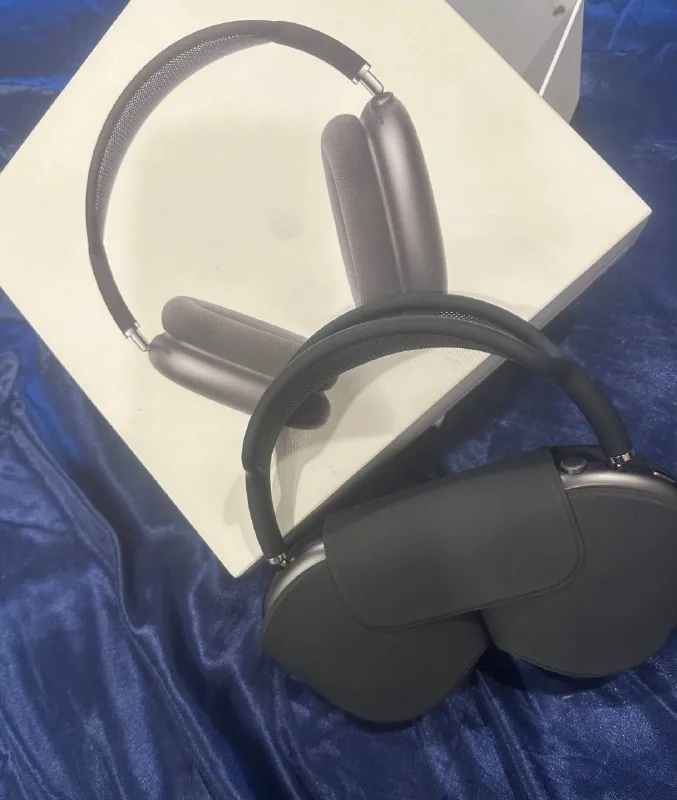 AirPods Max 1