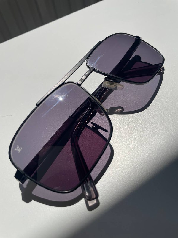 Солнцезащитные очки Louis Vuitton Z0433U Damier Attitude Pilot 3