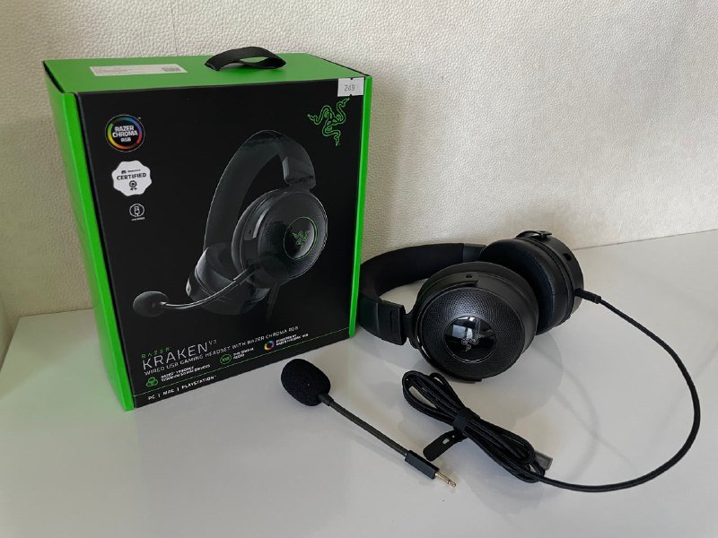 Игровые наушники Razer Kraken V3 1