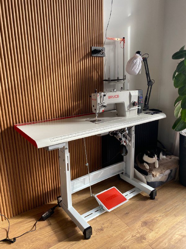 Швейная машинка BRUCE R1000