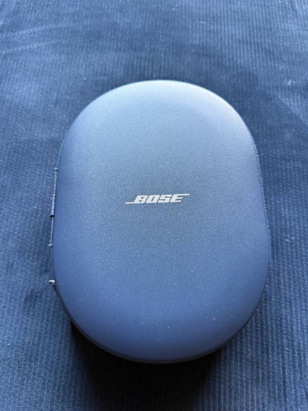 Bose QuietComfort Ultra наушники 1
