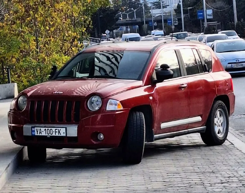 Jeep Compass 2010 1