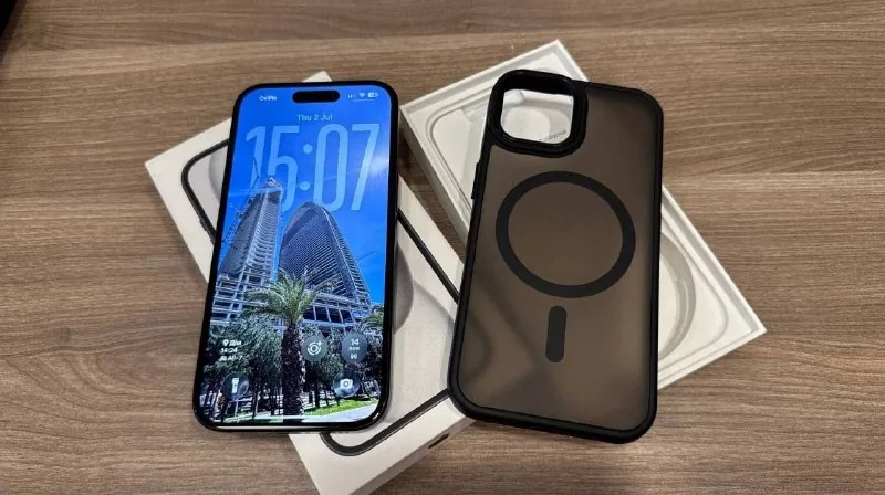 iPhone 15 128 GB 1