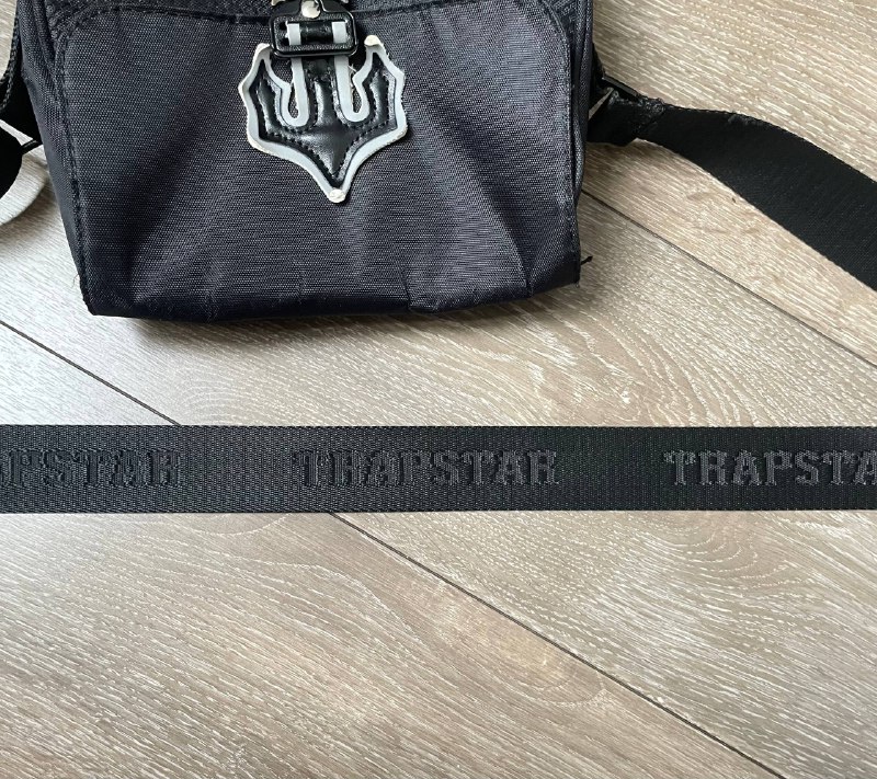 Trapstar bag 4