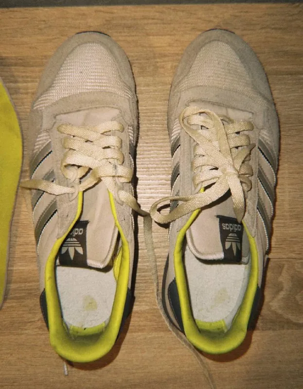 Adidas-ის სპორტული ფეხსაცმელი 1