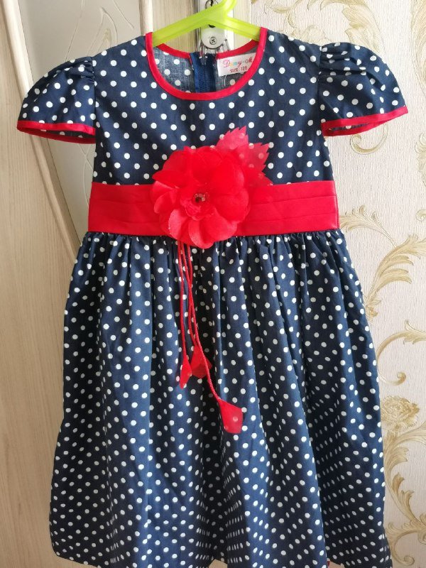 Платье детское новое размер 128 2