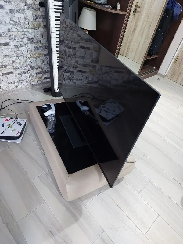 Телевизор Hisense 55 дюймов 1