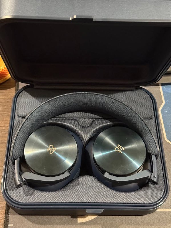 Беспроводные полноразмерные Bluetooth наушники Bang & Olufsen H95