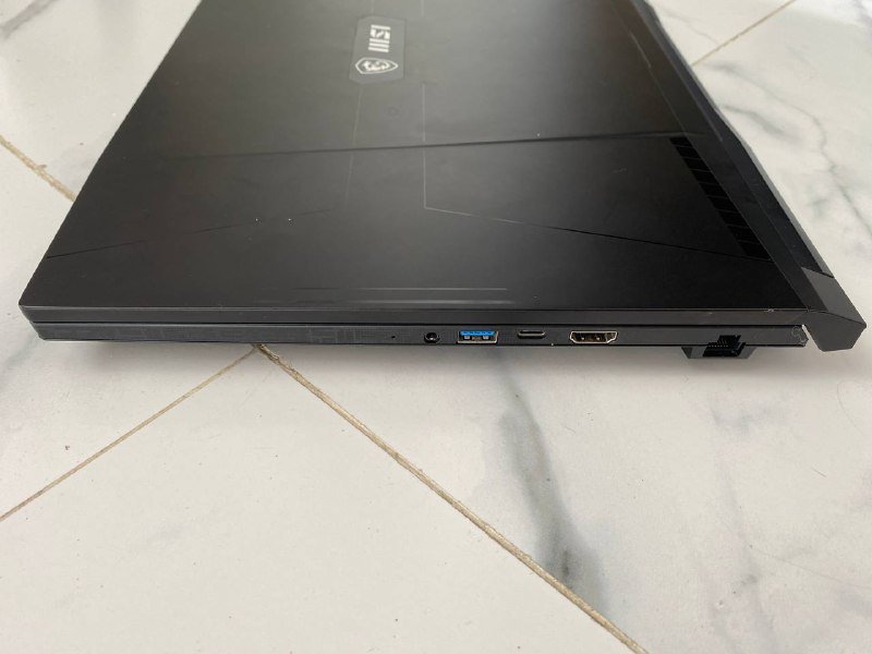 Мощный игровой ноутбук MSI crosshair 17 2