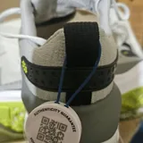 Унисекс кроссовки Nike 5