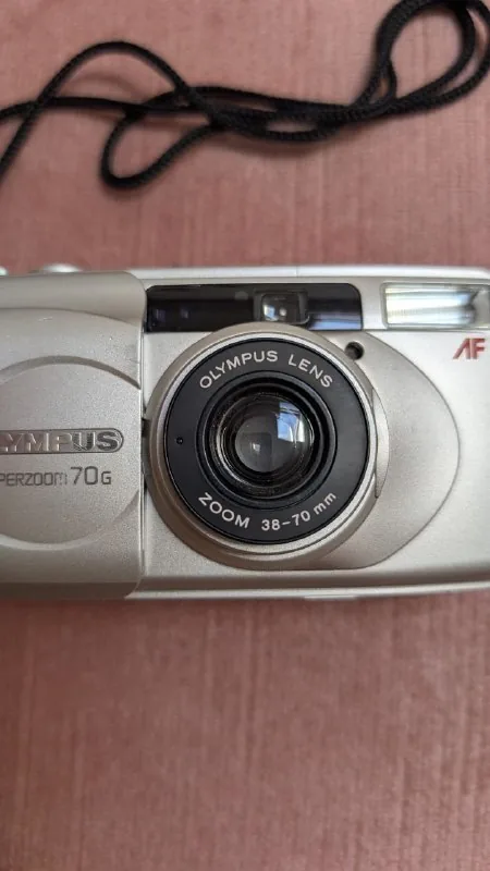 плёночная камера Olympus Superzoom 70G 1