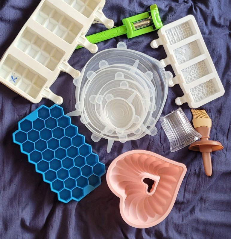 Изомальт, духи, бутылка, грелка, ёмкости, серьги, сапоги, формы, палочки для мороженого 9