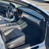 Tesla Model 3 8