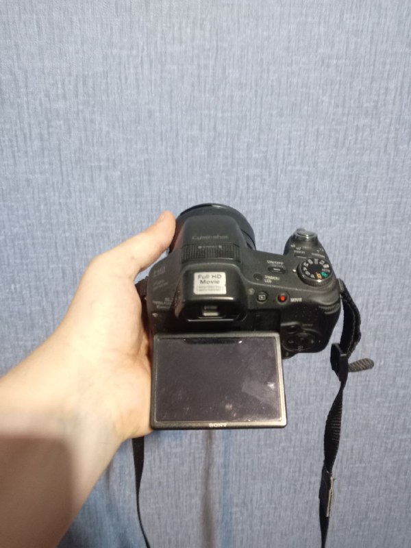 Камера Sony DSC-HX100V с аксессуарами