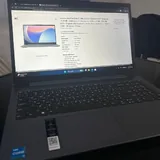 Lenovo IdeaPad Slim 3 4
