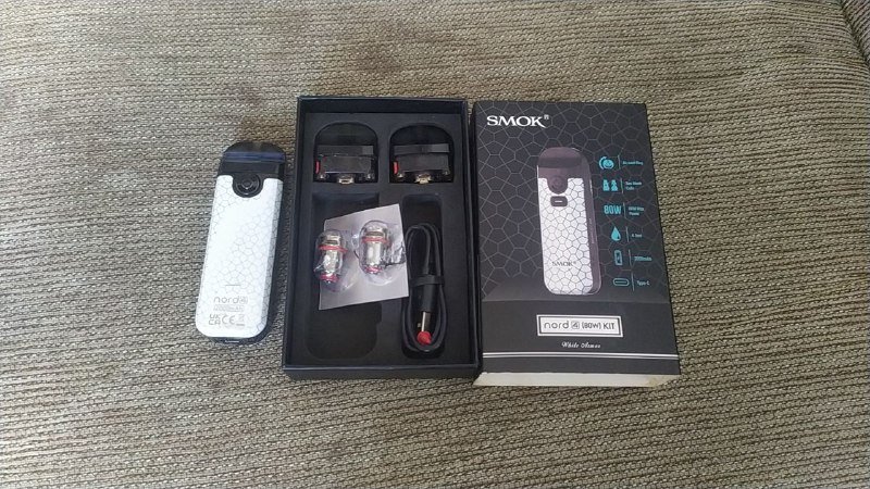 вайп Smok Nord 4 80W Kit белый
