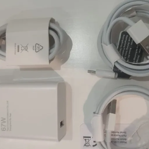 Зарядное устройство, кабели Type-C